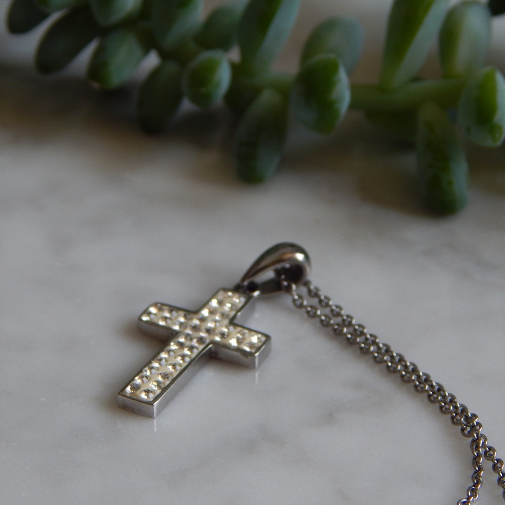 Rhinestone cross necklace
